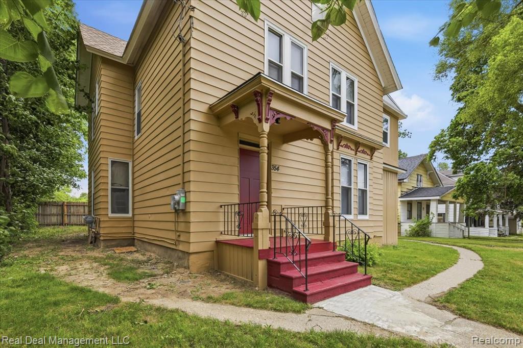 main property photo 3