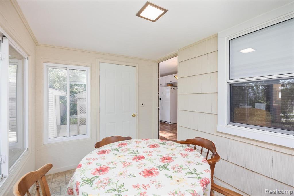 property viewer photo 10