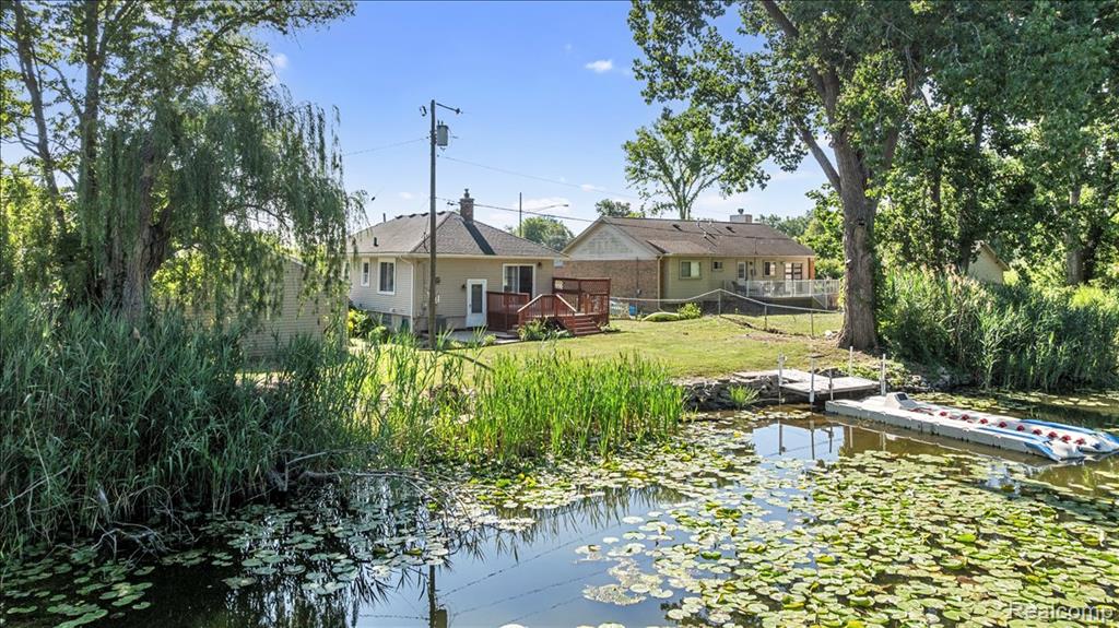 main property photo 29