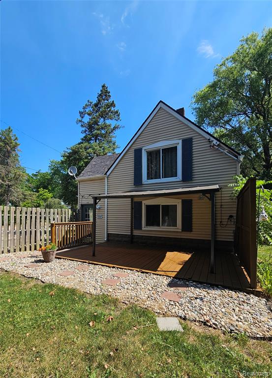 main property photo 39