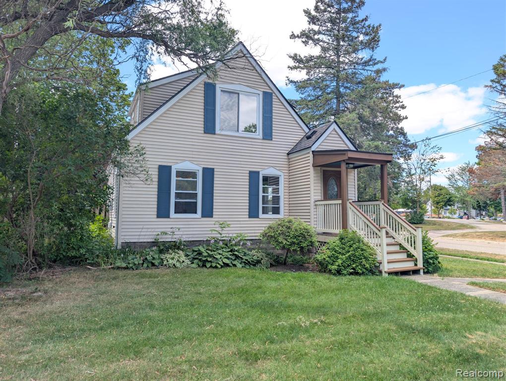 main property photo 50