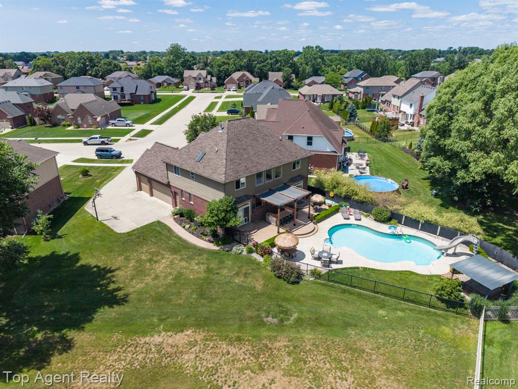 main property photo 72