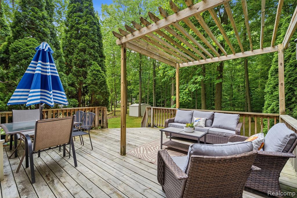 main property photo 42