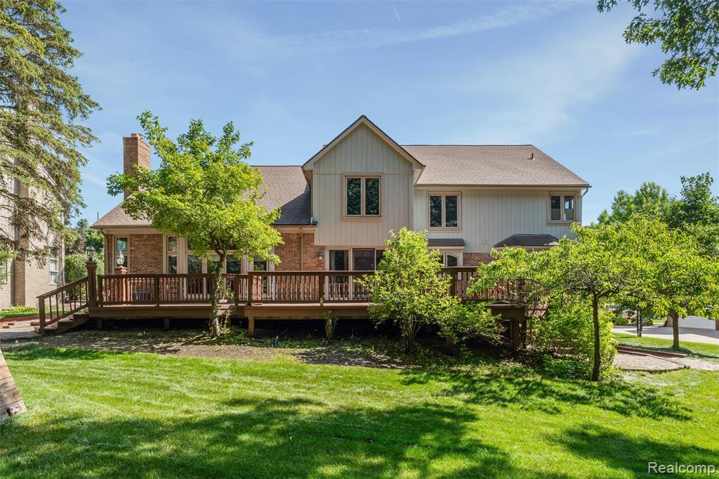 main property photo 9