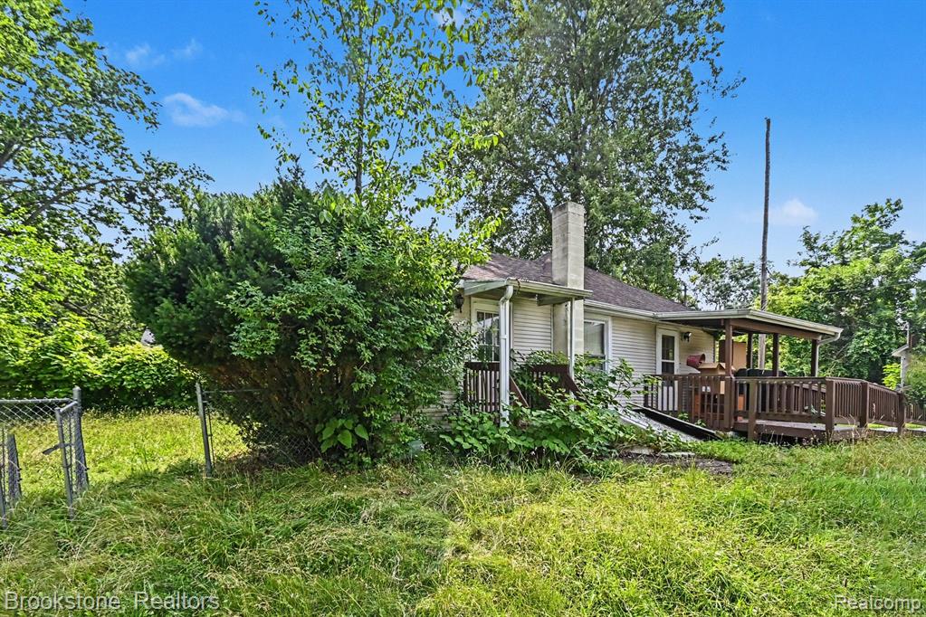 main property photo 25