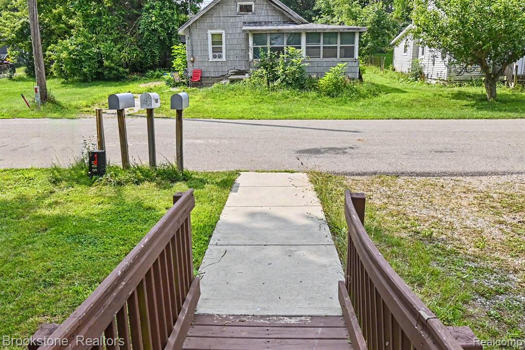 main property photo 3