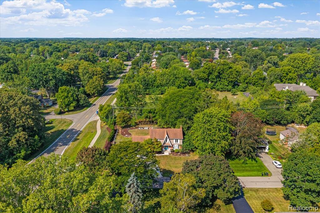 main property photo 49