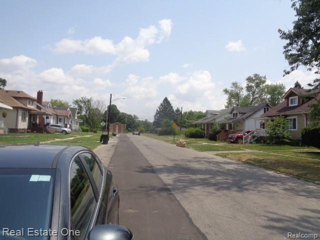 main property photo 29