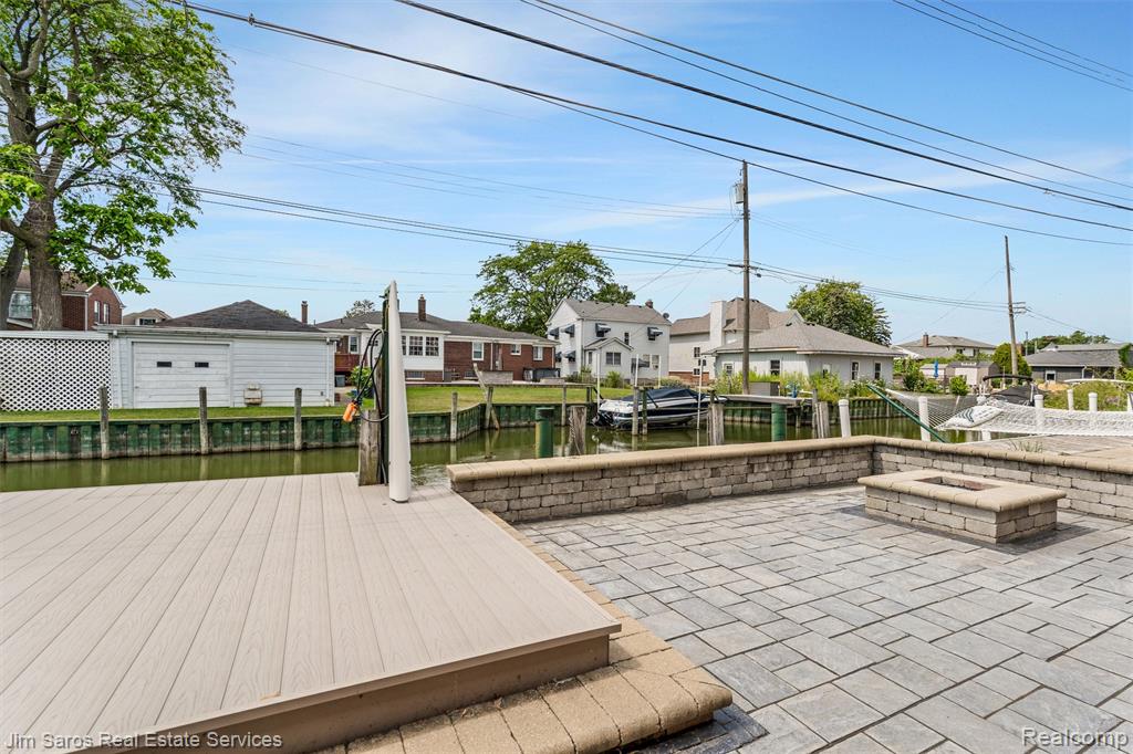 main property photo 38
