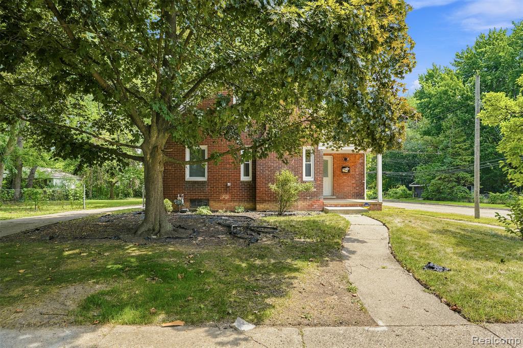 main property photo 3