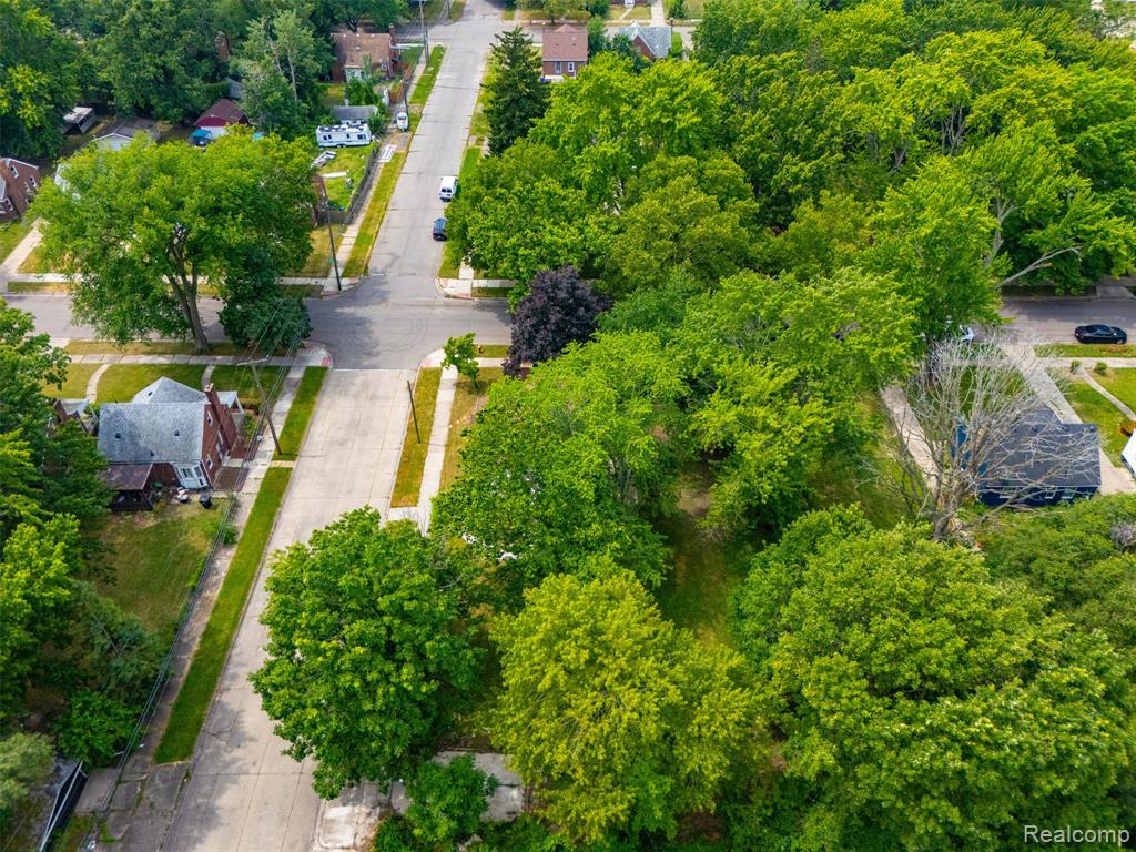 main property photo 53
