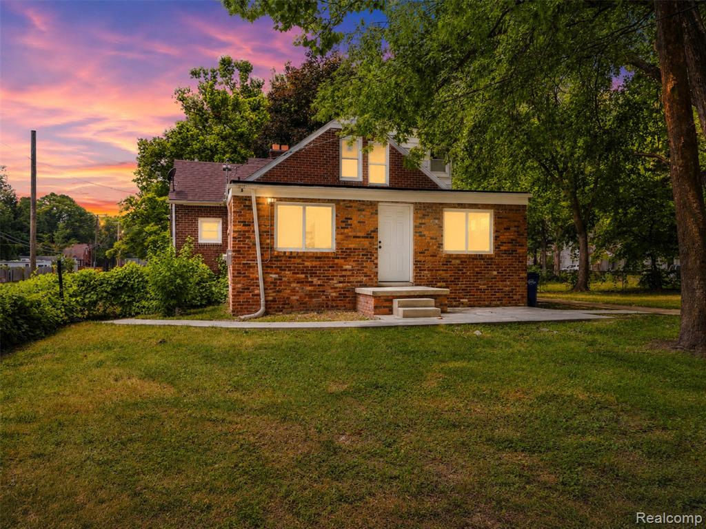 main property photo 58