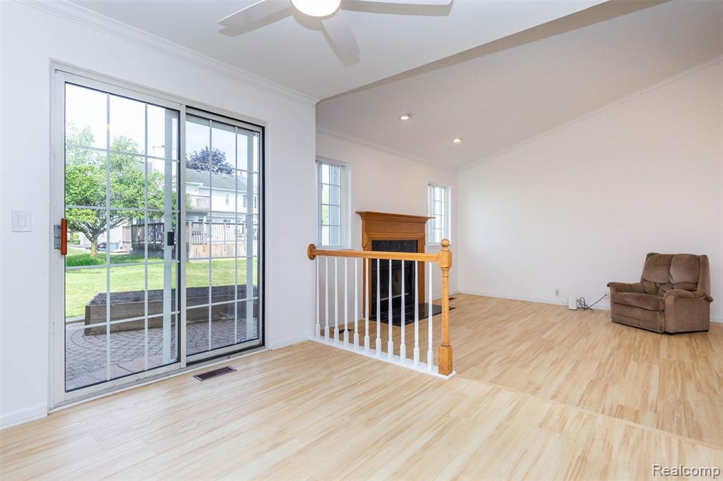 property viewer photo 17