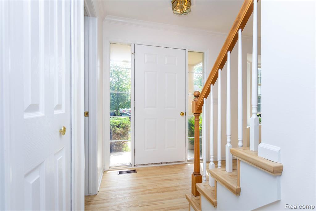 property viewer photo 5