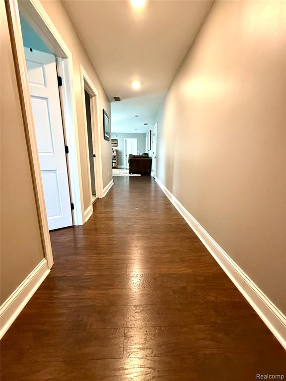 property viewer photo 15