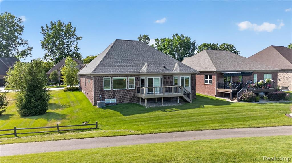 main property photo 50