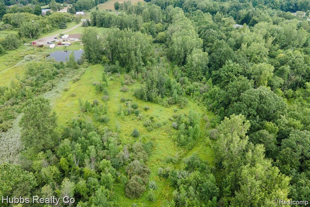 main property photo 10