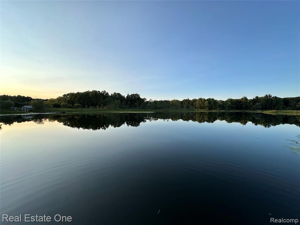 property viewer photo 44