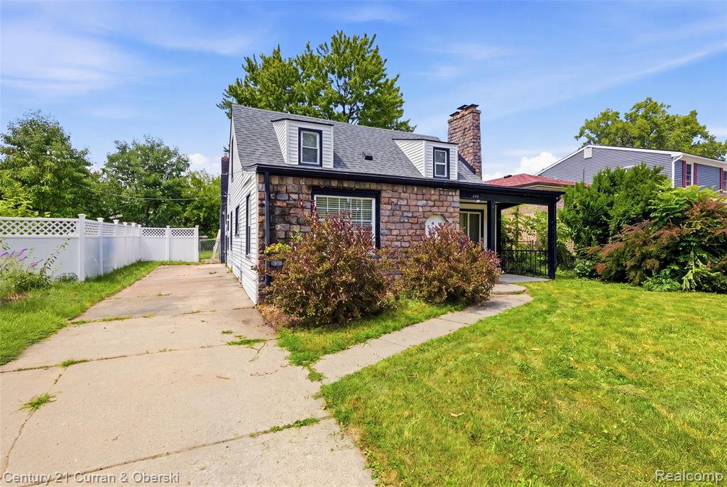 main property photo 2
