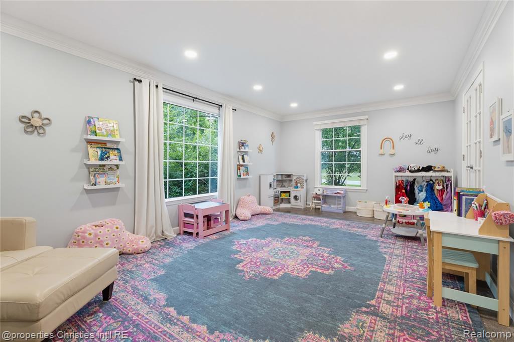 property viewer photo 27