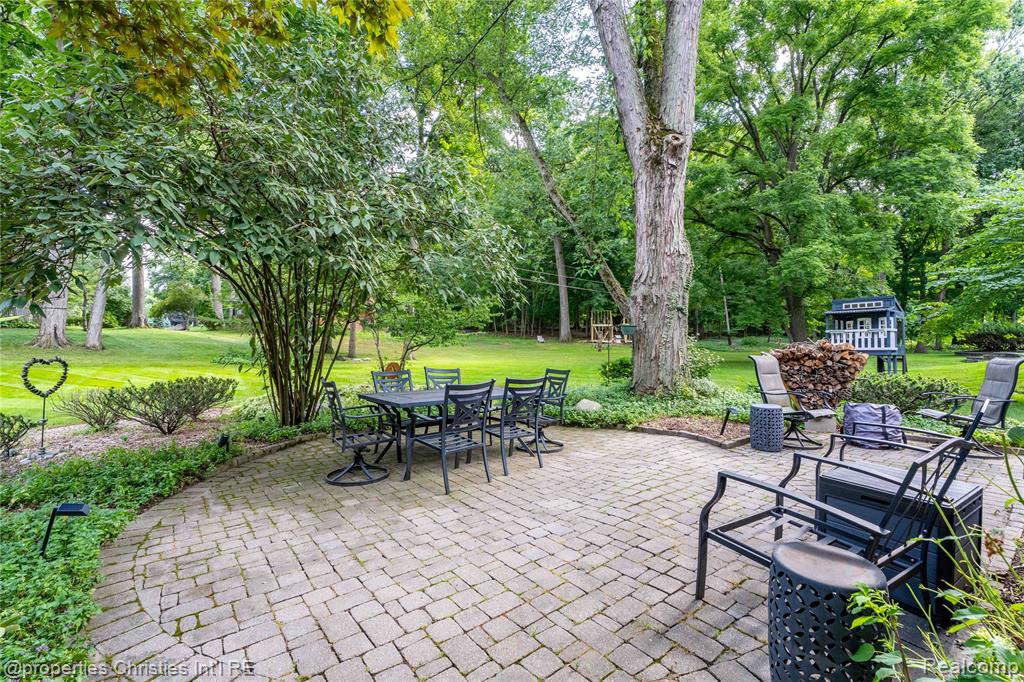 property viewer photo 52