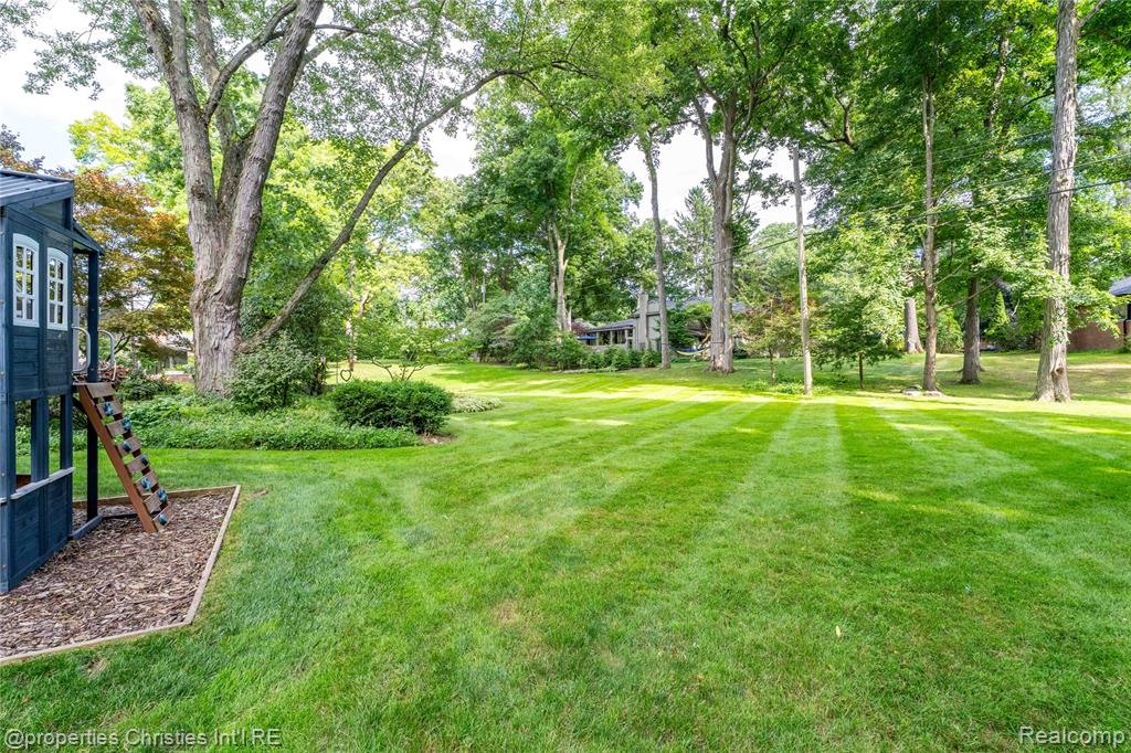 property viewer photo 58