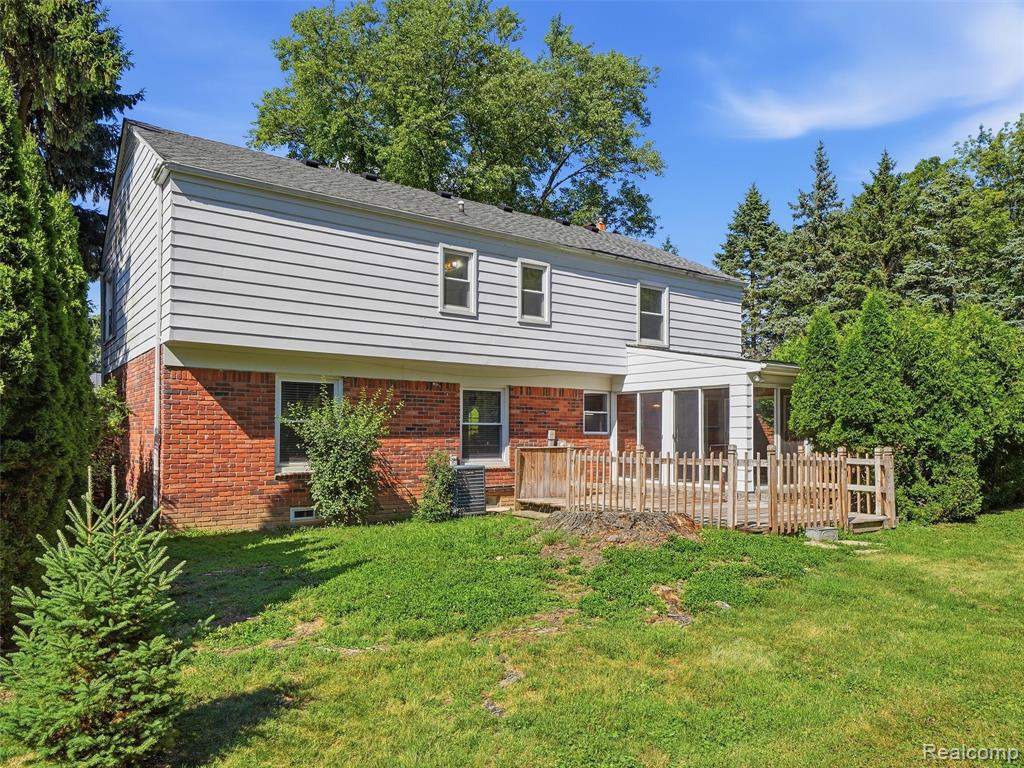 main property photo 57