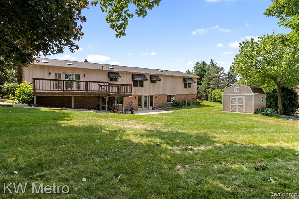 main property photo 27
