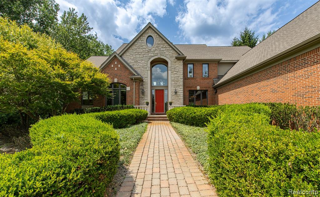 main property photo 4