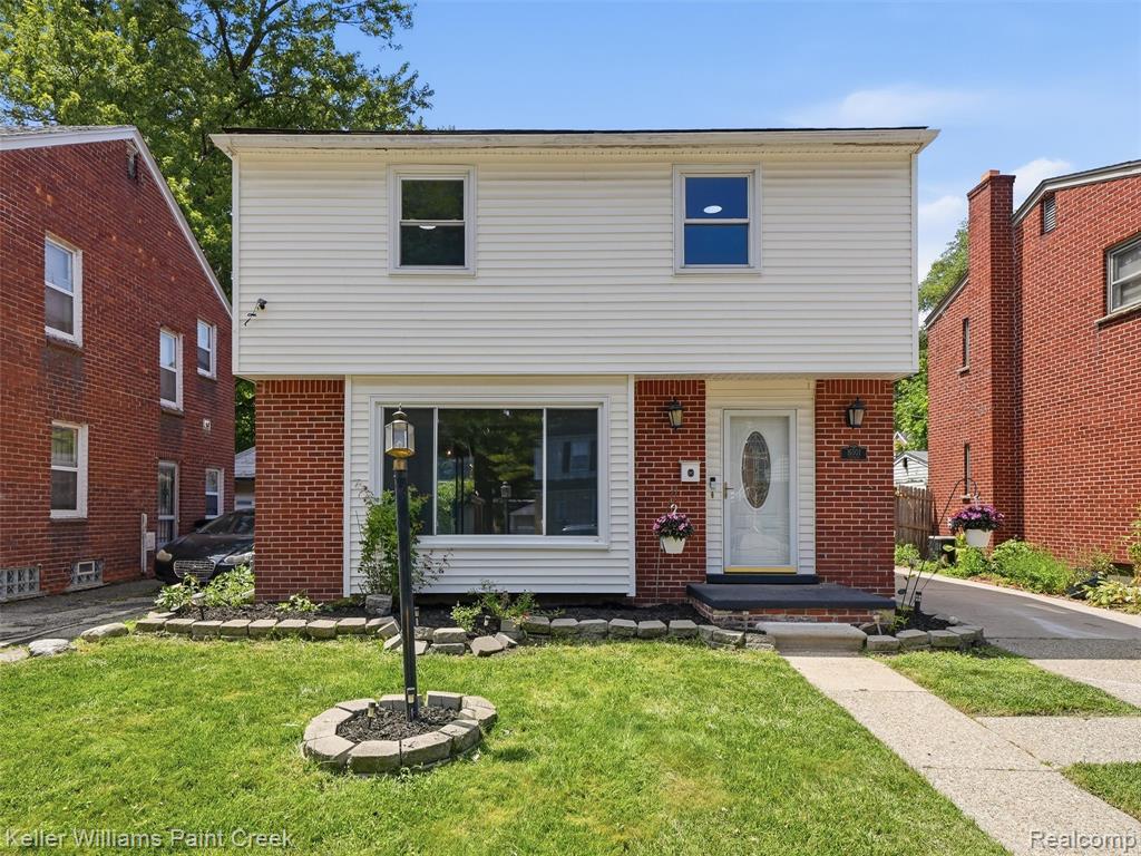 main property photo 1
