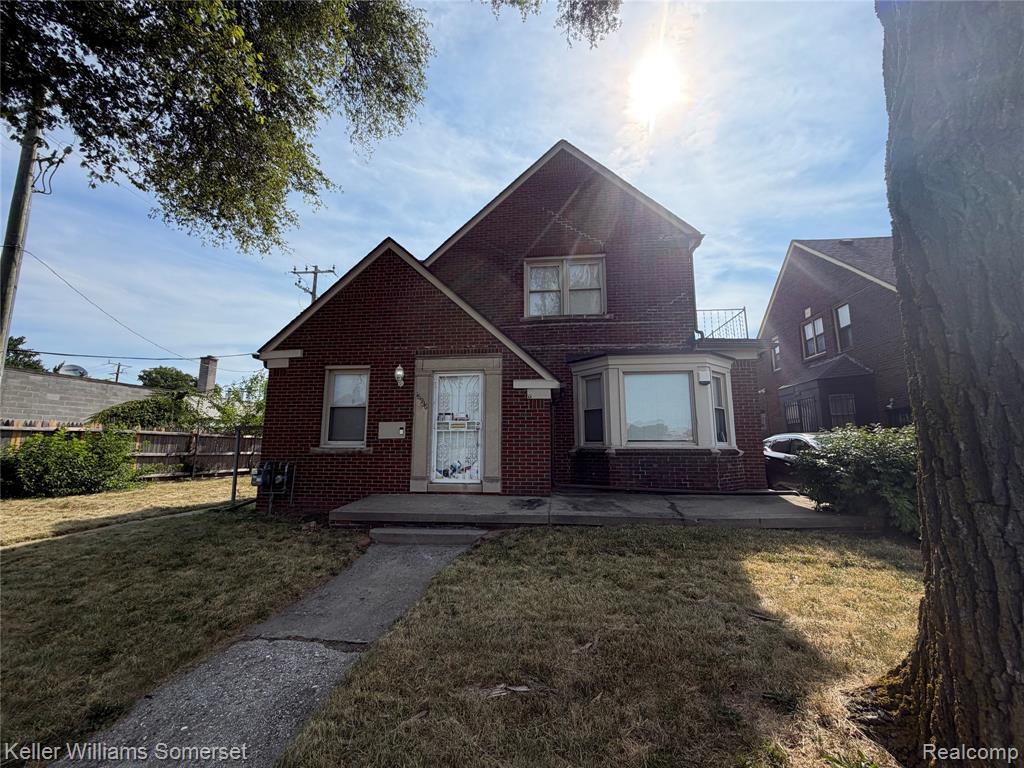 main property photo 6