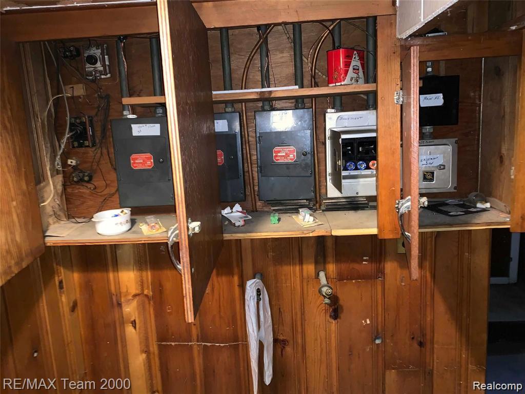 main property photo 54