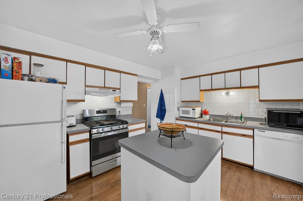 property viewer photo 6