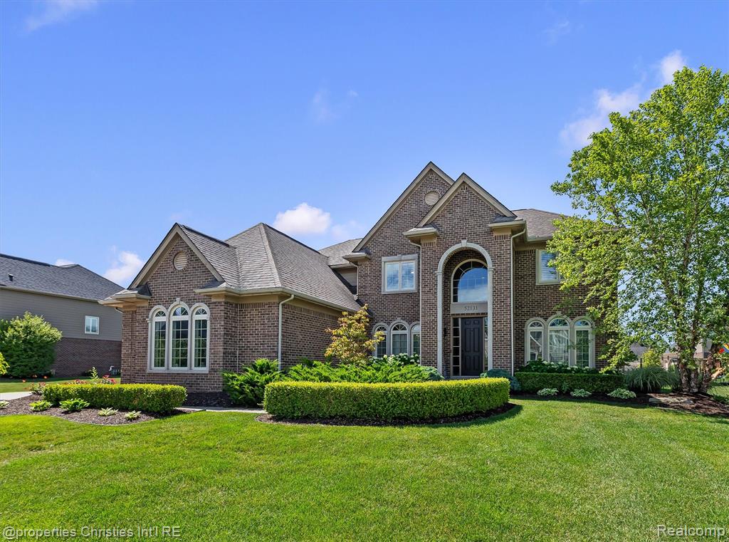 main property photo 36