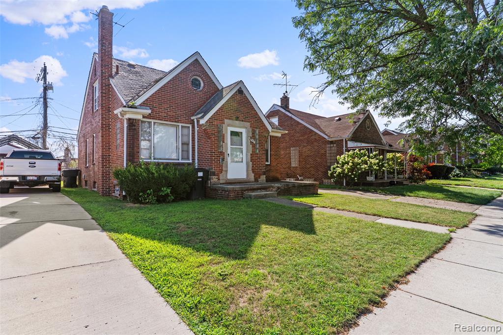 main property photo 3