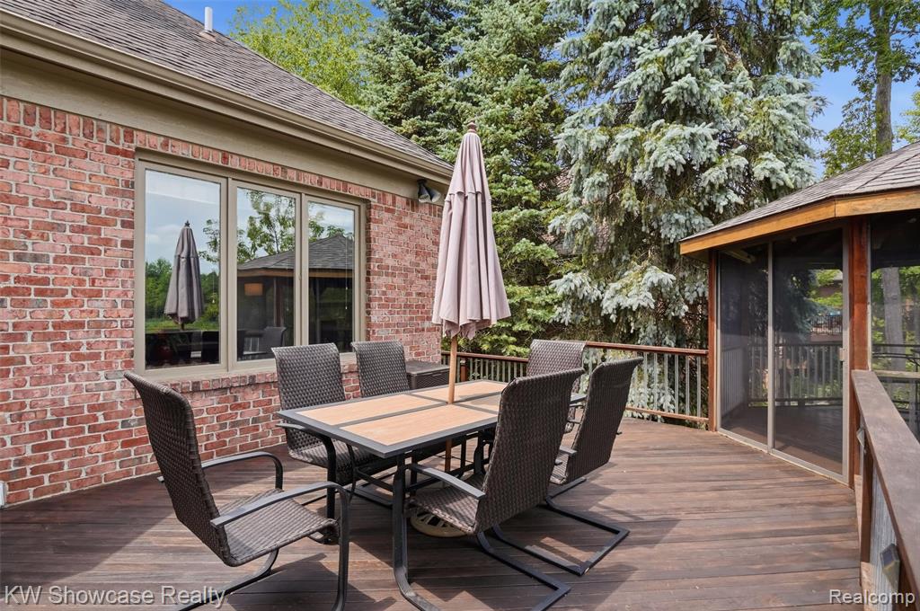 main property photo 69