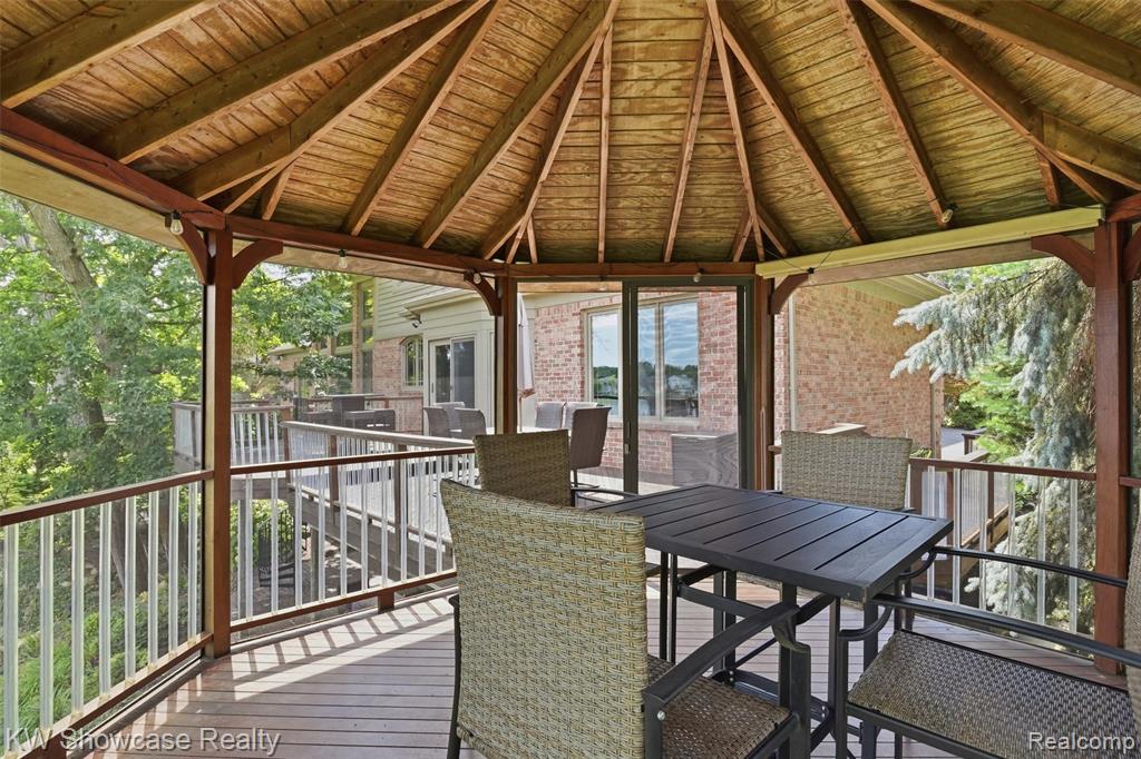 main property photo 71