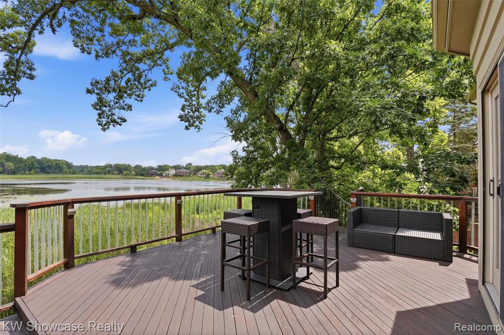 main property photo 72