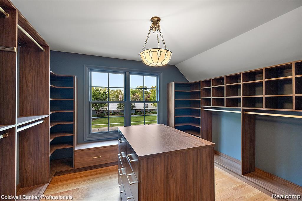 property viewer photo 28