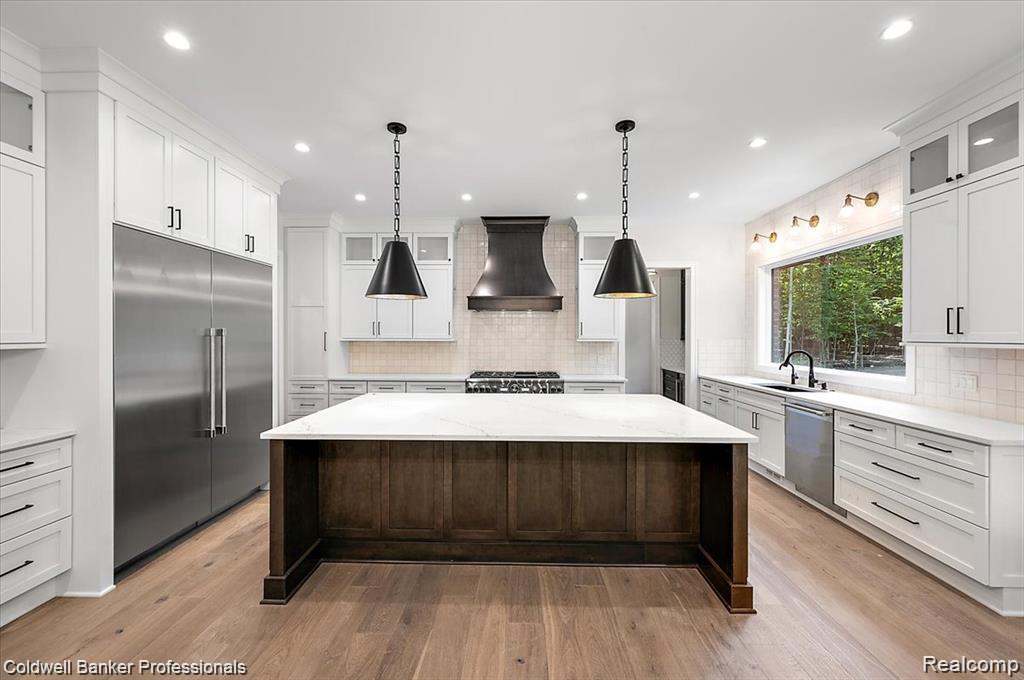 property viewer photo 33