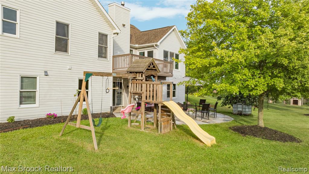main property photo 54