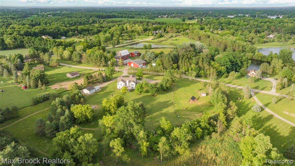 main property photo 72