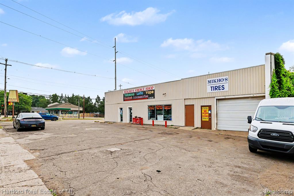 main property photo 2