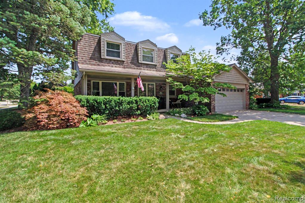 main property photo 2