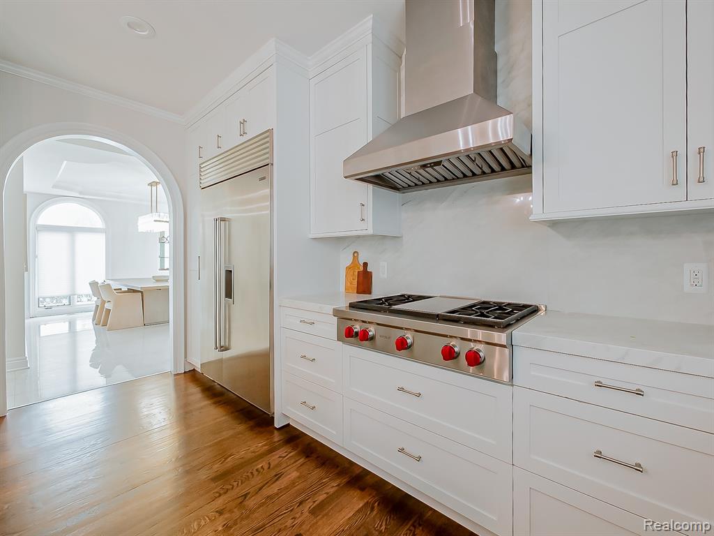 property viewer photo 12
