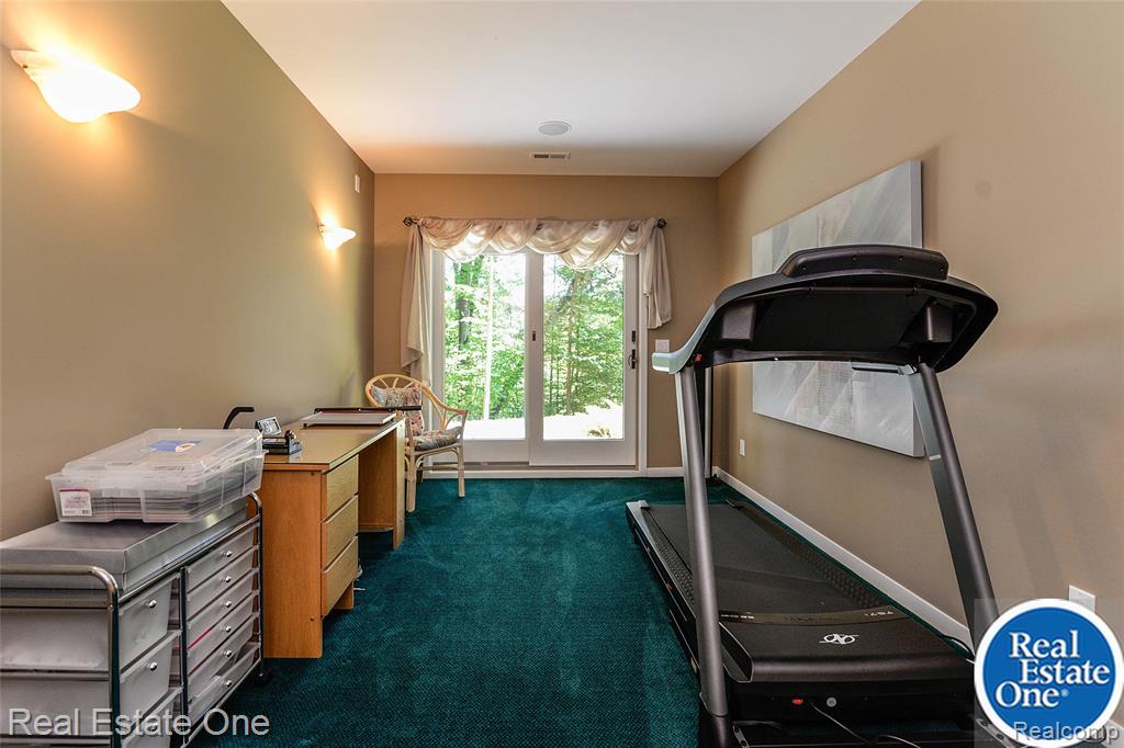 main property photo 76
