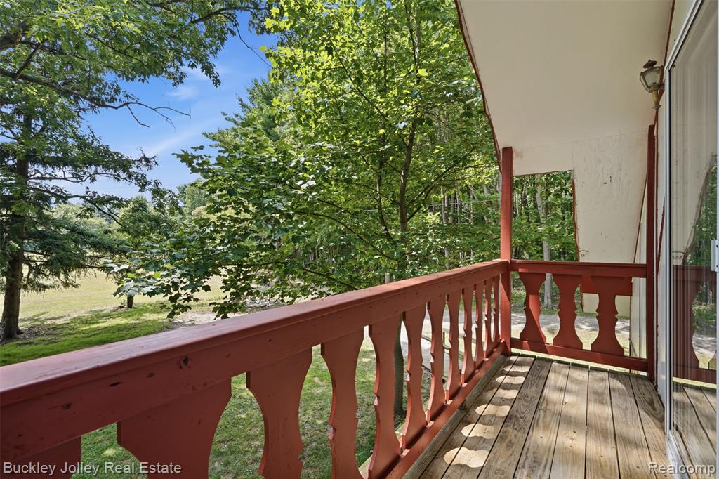 property viewer photo 20