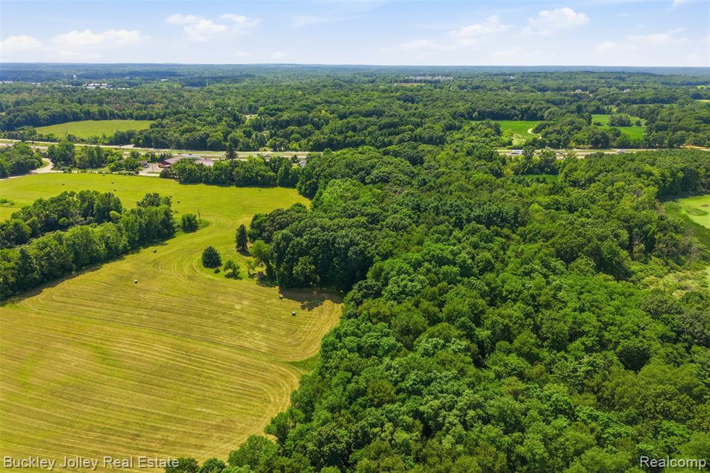 property viewer photo 33