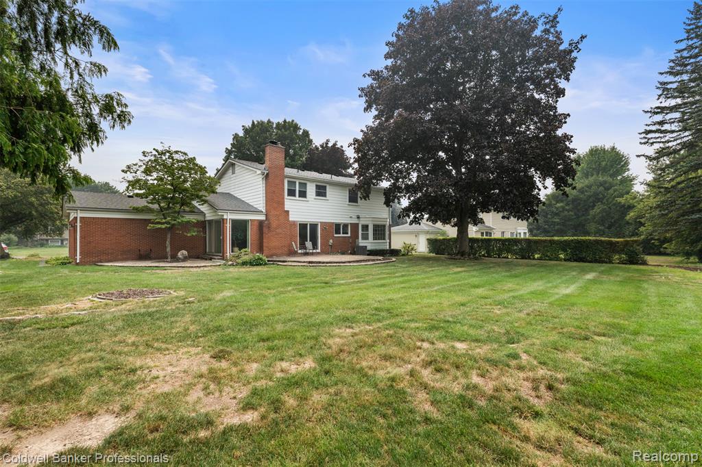 main property photo 43