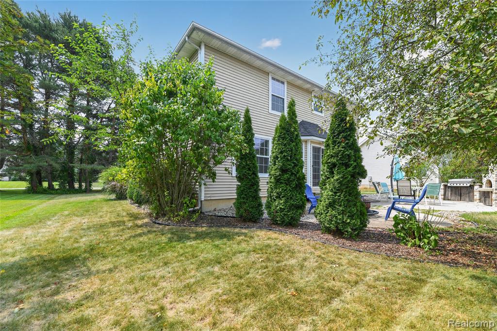 main property photo 42